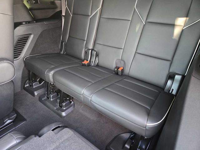 2022 Cadillac Escalade Vehicle Photo in DENTON, TX 76210-9321