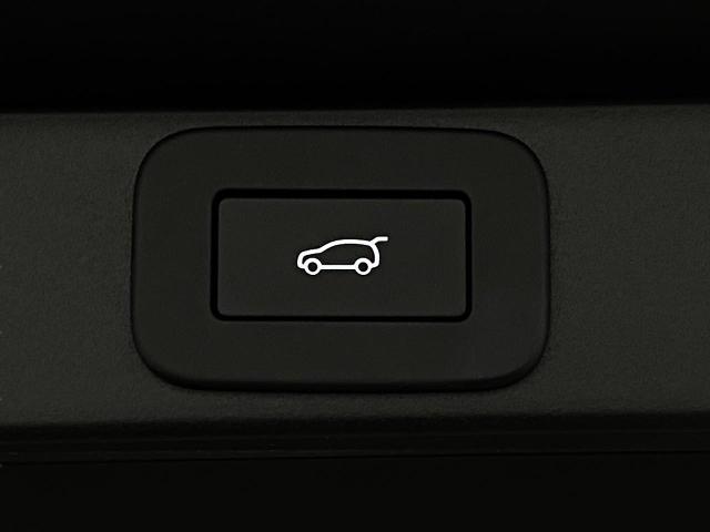 2025 Range Rover Vehicle Photo in Appleton, WI 54913