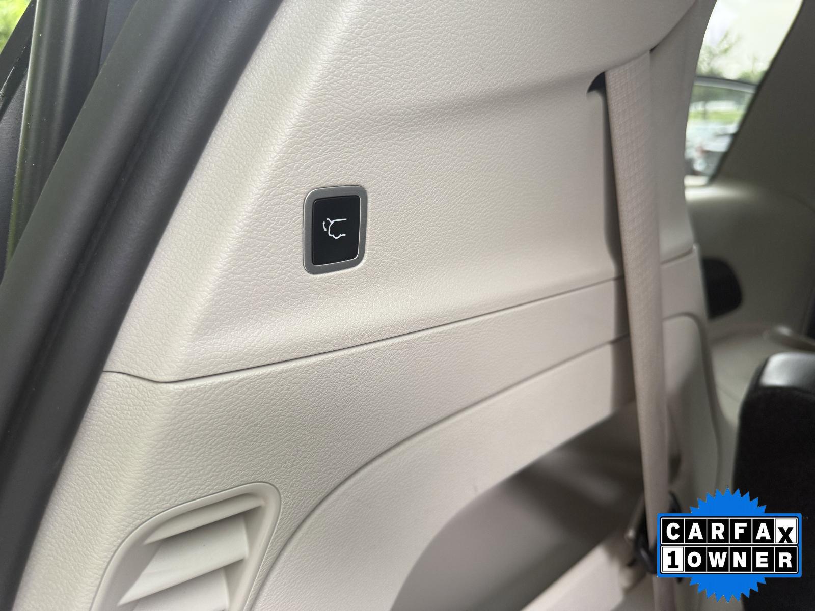 2023 Chrysler Pacifica Vehicle Photo in Harrisburg, PA 17111