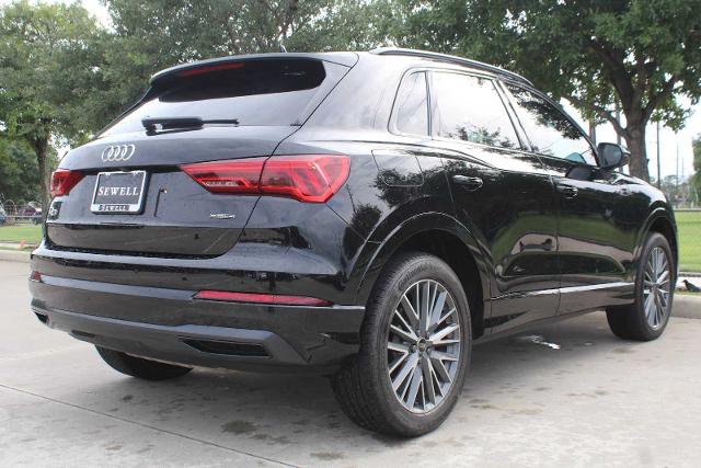 2024 Audi Q3 Vehicle Photo in HOUSTON, TX 77090