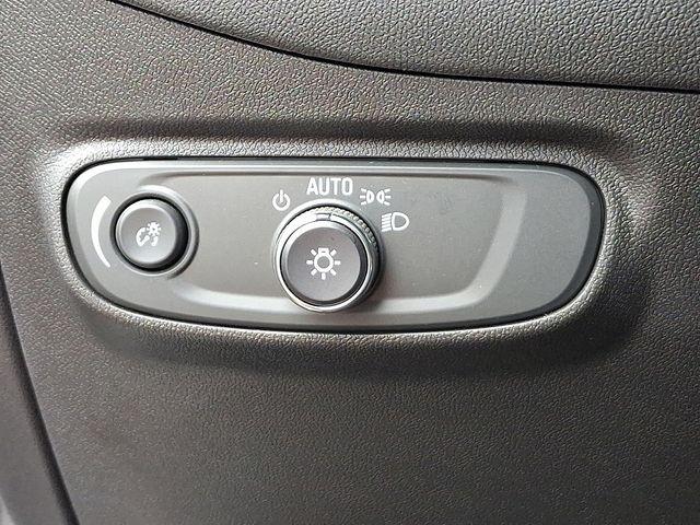 2022 Chevrolet Equinox Vehicle Photo in DANBURY, CT 06810-5034