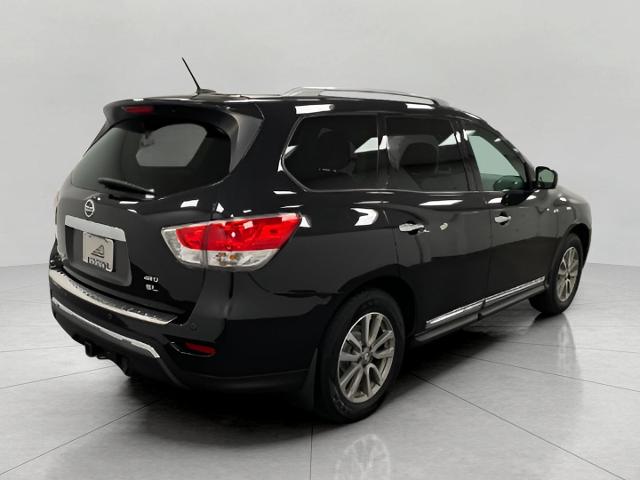 2015 Nissan Pathfinder Vehicle Photo in Appleton, WI 54913