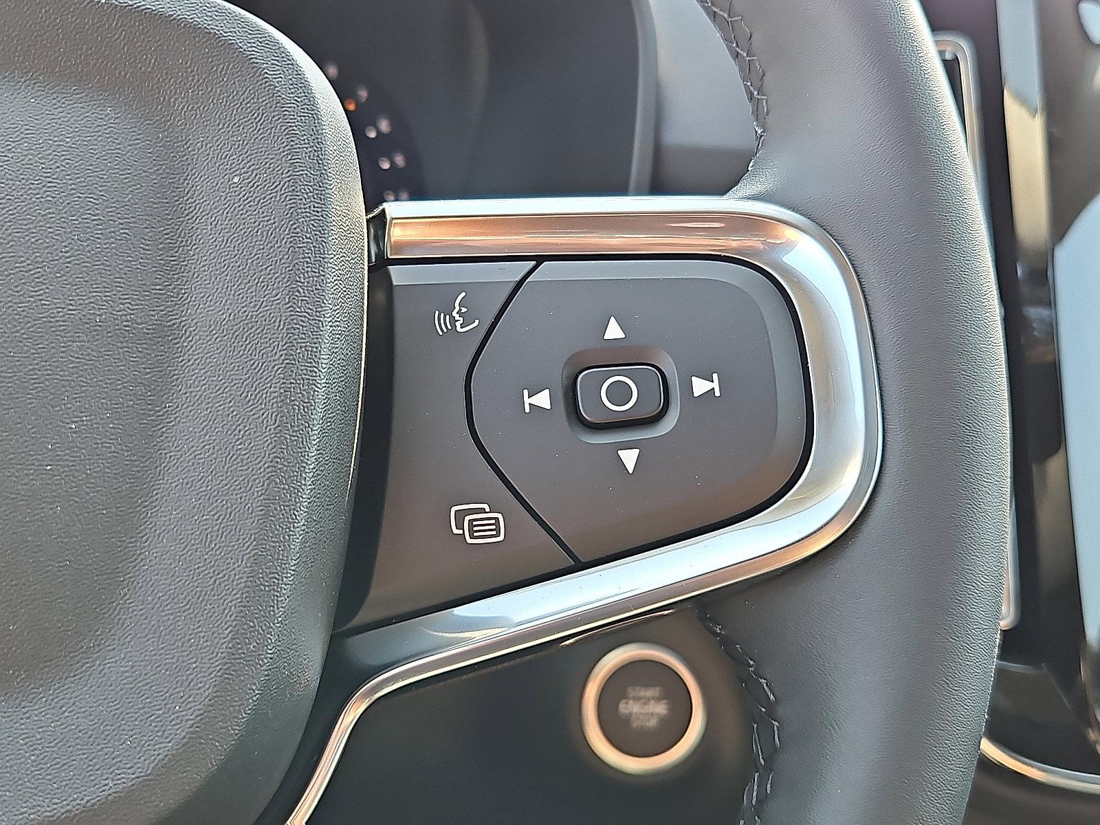 2026 Volvo XC40 Vehicle Photo in Trevose, PA 19053