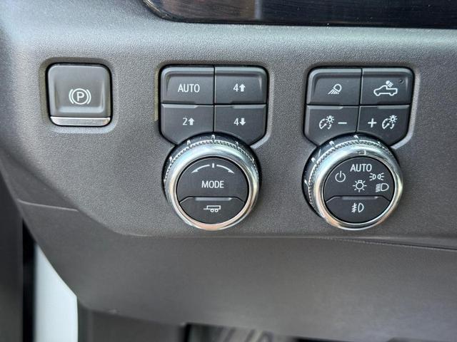 2024 GMC Sierra 1500 Vehicle Photo in COLUMBIA, MO 65203-3903