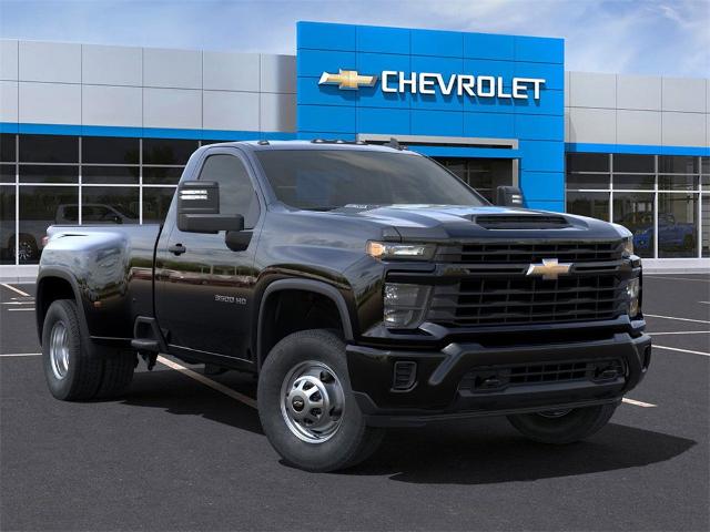 2025 Chevrolet Silverado 3500 HD Vehicle Photo in PARIS, TX 75460-2116