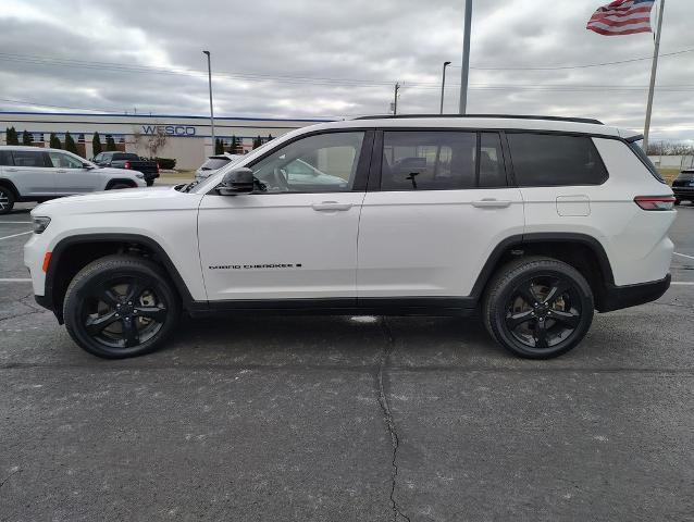 2023 Jeep Grand Cherokee L Vehicle Photo in GREEN BAY, WI 54304-5303