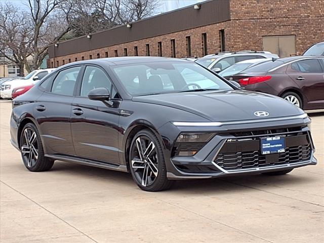 2024 Hyundai SONATA Vehicle Photo in Peoria, IL 61615