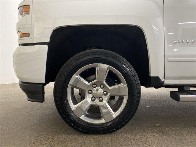 2017 Chevrolet Silverado 1500 Vehicle Photo in PORTLAND, OR 97225-3518