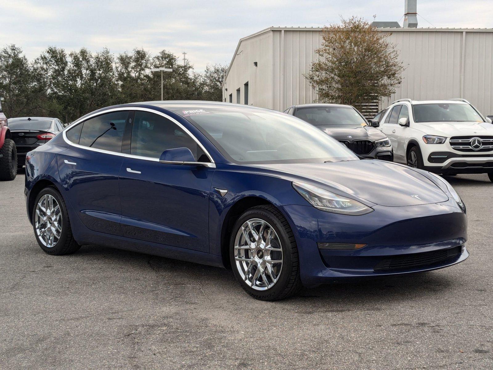 2019 Tesla Model 3 Vehicle Photo in St. Petersburg, FL 33713