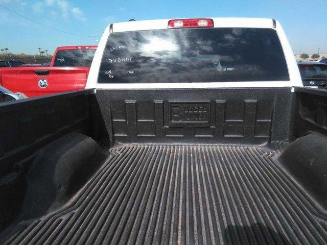 2022 Ram 1500 Classic Vehicle Photo in PHOENIX, AZ 85014-3381
