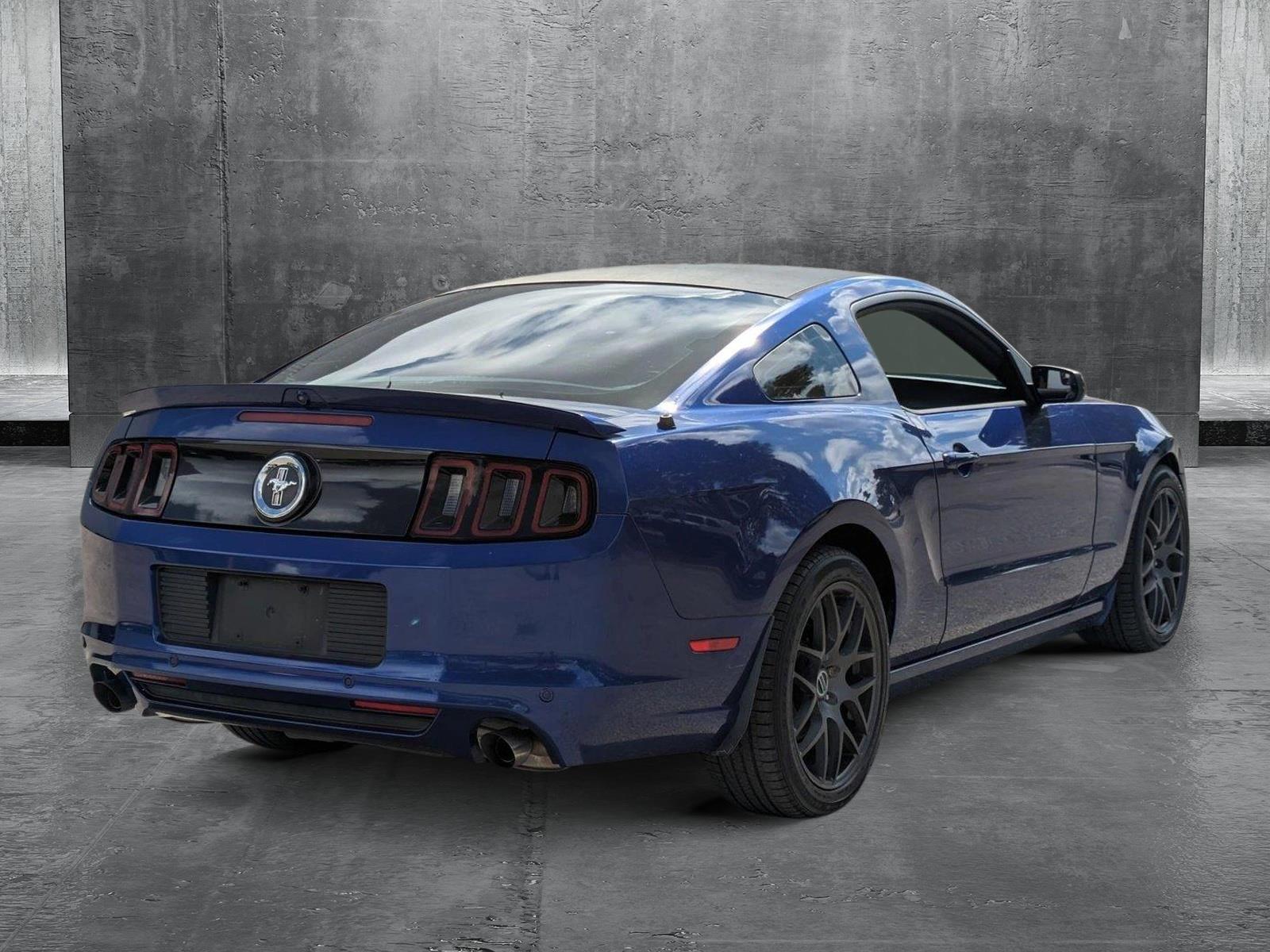 2013 Ford Mustang Vehicle Photo in GREENACRES, FL 33463-3207