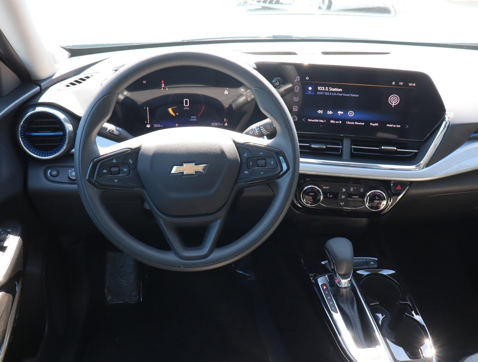 2025 Chevrolet Trax Vehicle Photo in LOS ANGELES, CA 90007-3794