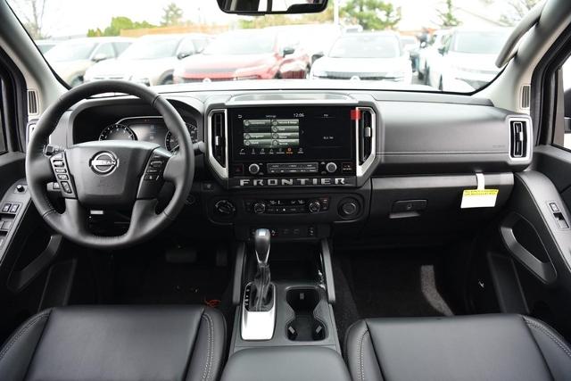 2025 Nissan Frontier Vehicle Photo in Ballwin, MO 63011