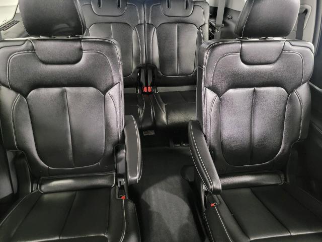 2023 Jeep Grand Cherokee L Vehicle Photo in NEENAH, WI 54956-2243