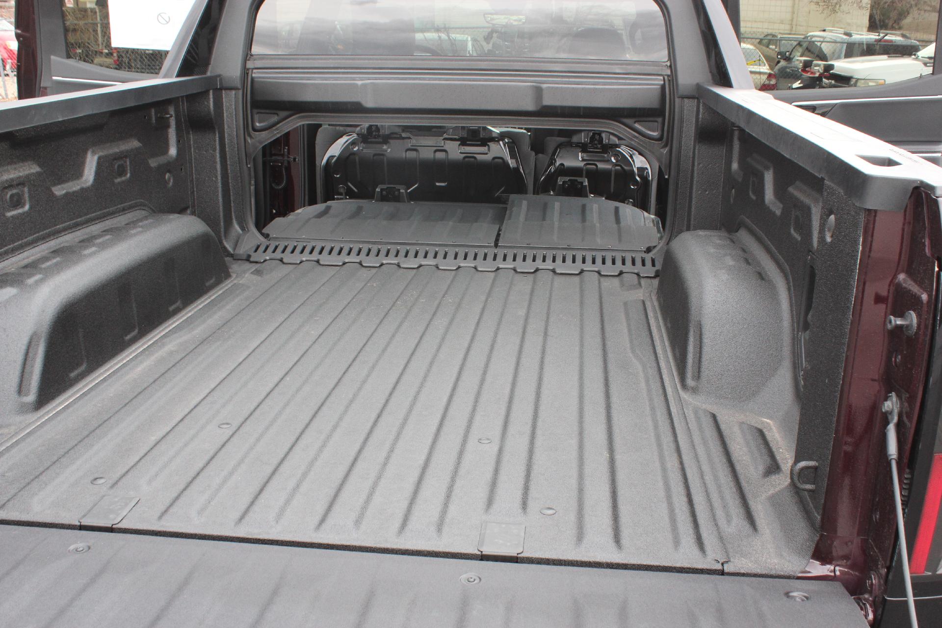 2025 GMC Sierra EV Vehicle Photo in AURORA, CO 80012-4011