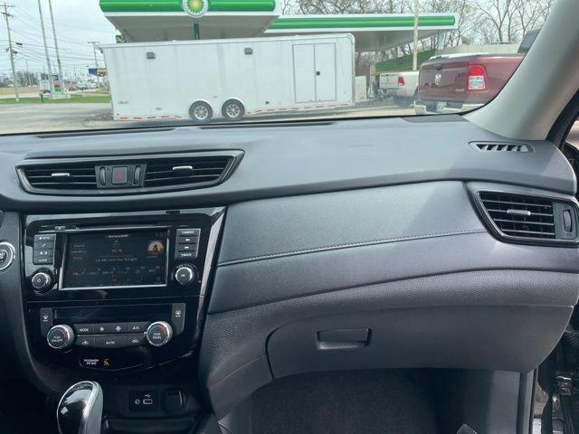2018 Nissan Rogue Vehicle Photo in MEDINA, OH 44256-9631