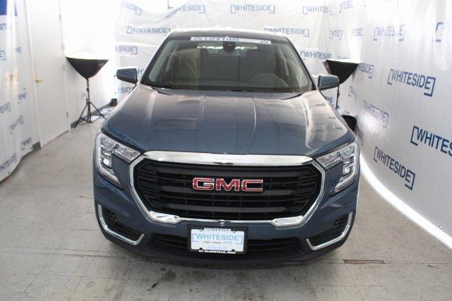 2024 GMC Terrain Vehicle Photo in SAINT CLAIRSVILLE, OH 43950-8512