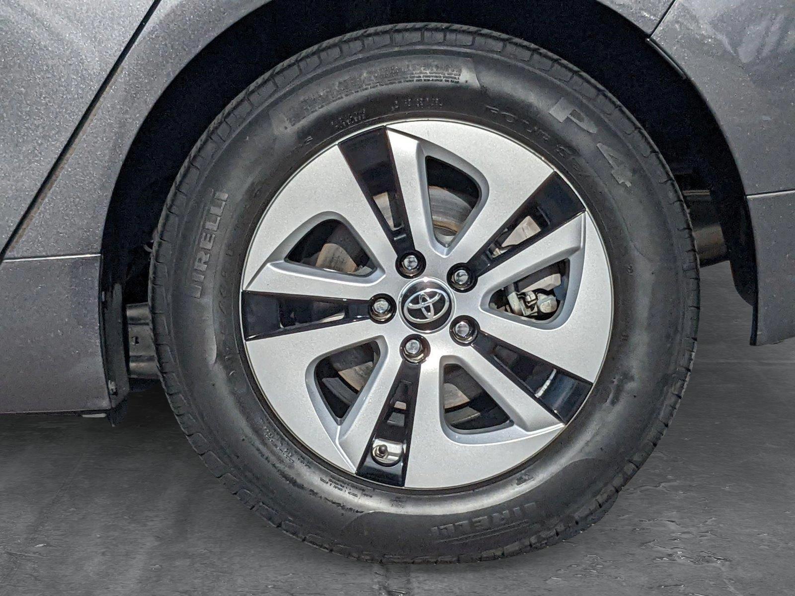 2017 Toyota Prius Vehicle Photo in Davie, FL 33331