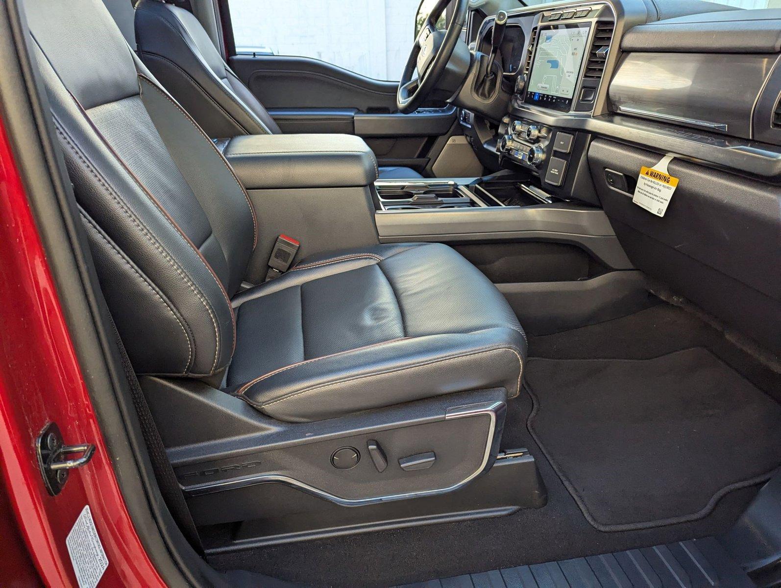 2024 Ford Super Duty F-250 SRW Vehicle Photo in Pompano Beach, FL 33064