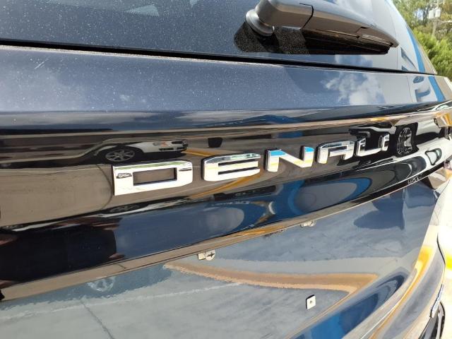 2024 GMC Acadia Vehicle Photo in ROXBORO, NC 27573-6143