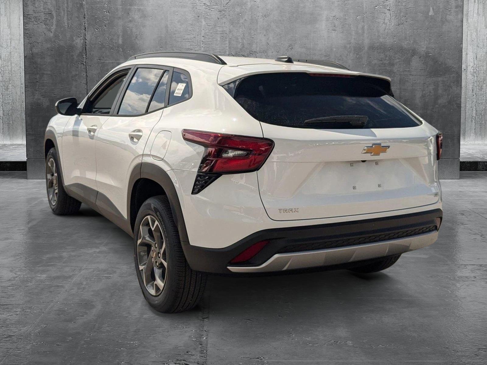 2025 Chevrolet Trax Vehicle Photo in MIAMI, FL 33134-2699
