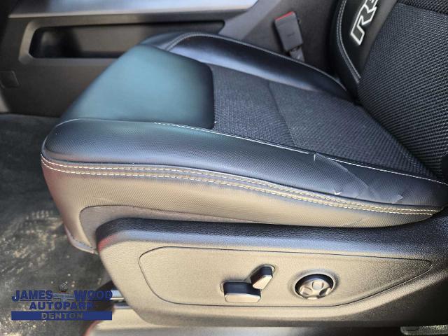 2021 Ram 1500 Vehicle Photo in DENTON, TX 76210-9321