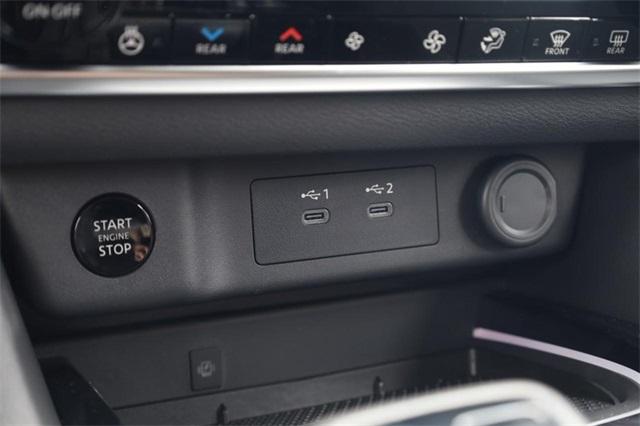 2025 Nissan Rogue Vehicle Photo in Hazelwood, MO 63042