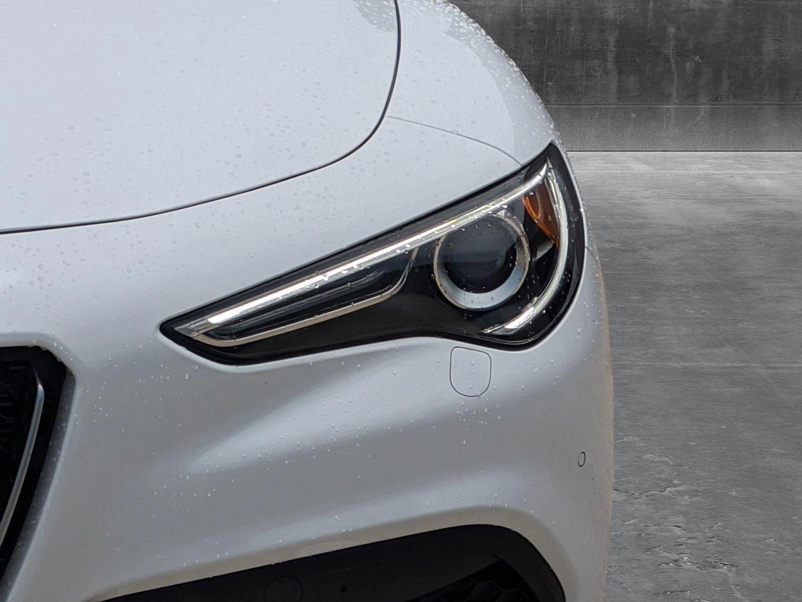 2022 Alfa Romeo Stelvio Vehicle Photo in Bradenton, FL 34207