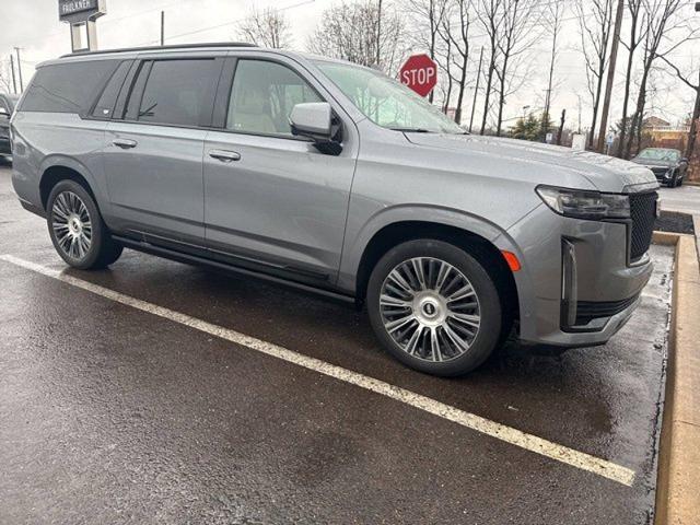 2022 Cadillac Escalade ESV Vehicle Photo in TREVOSE, PA 19053-4984