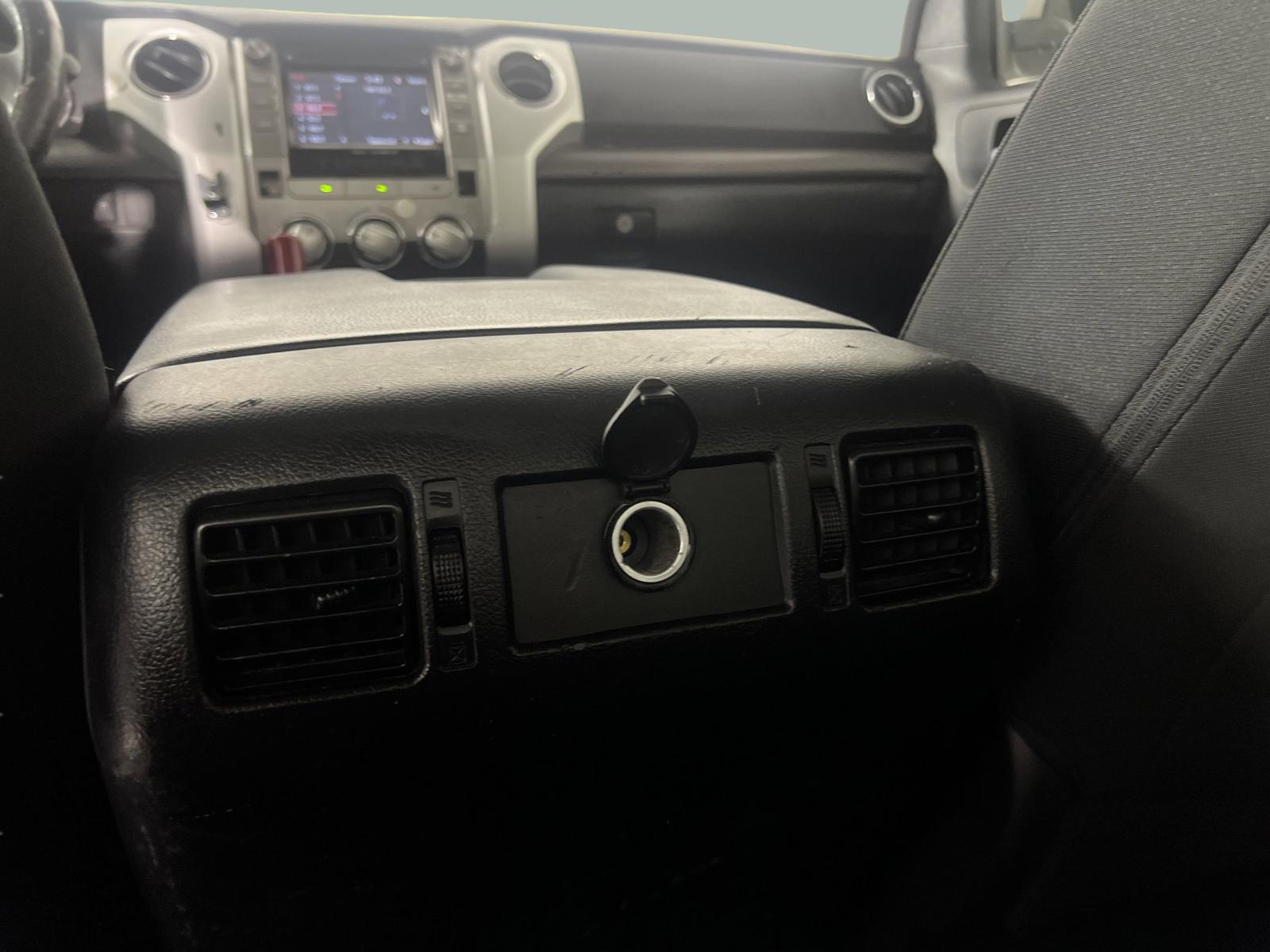 2017 Toyota Tundra 2WD Vehicle Photo in GEORGETOWN, TX 78626-7508