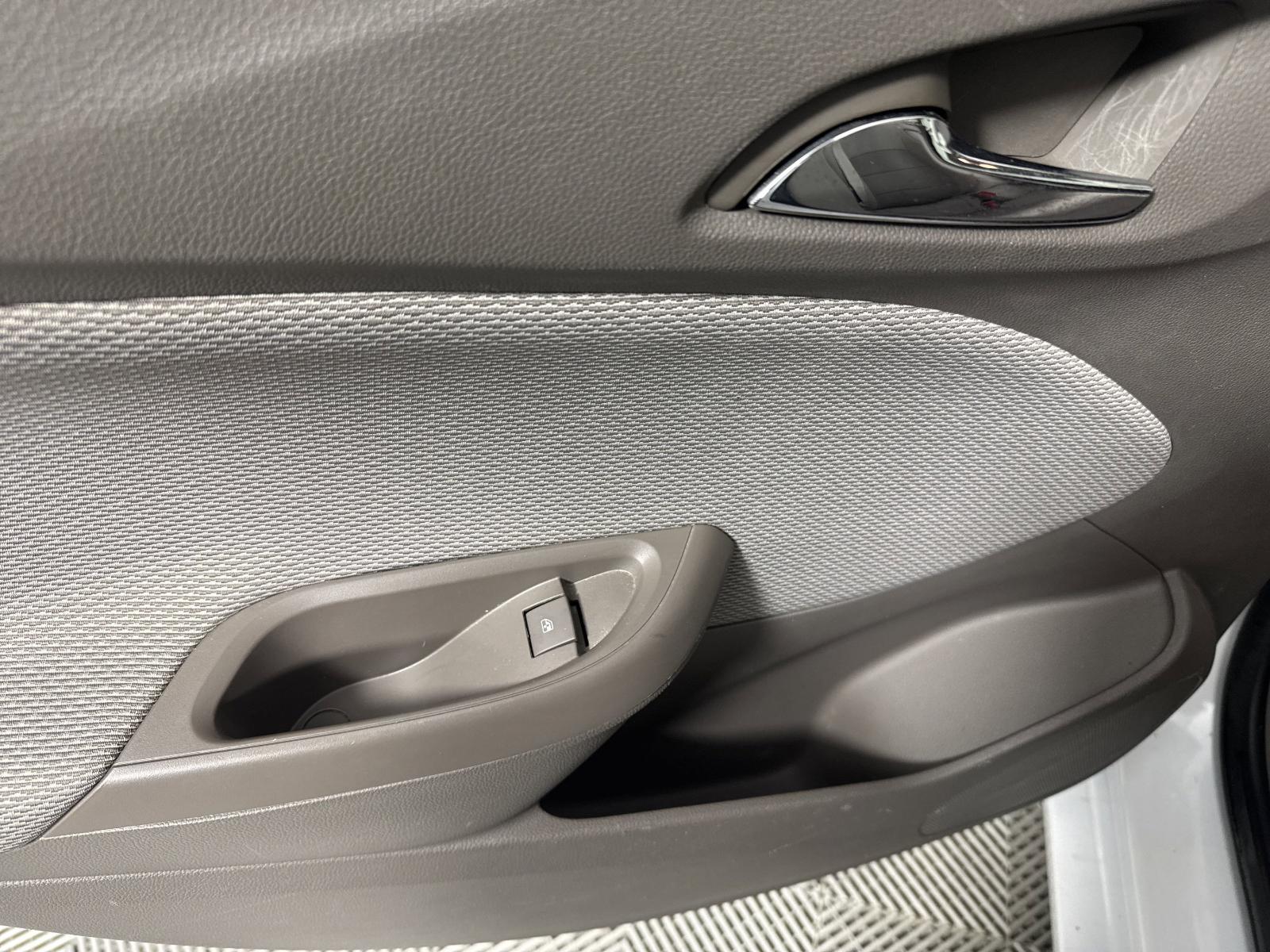 2018 Chevrolet Cruze Vehicle Photo in GEORGETOWN, TX 78626-7508