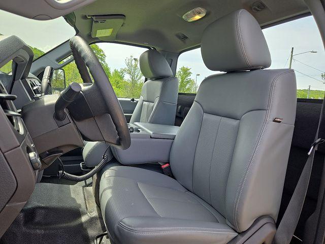 2015 Ford Super Duty F-350 SRW Vehicle Photo in WATERTOWN, CT 06795-3318