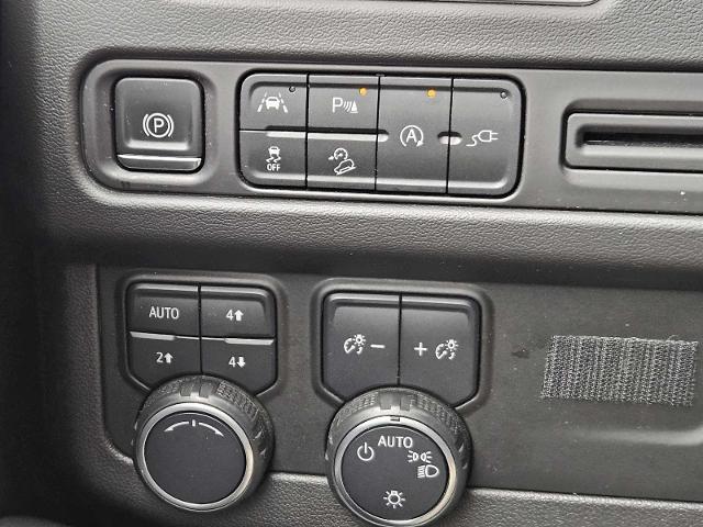 2021 Chevrolet Suburban Vehicle Photo in Fort Worth, TX 76132