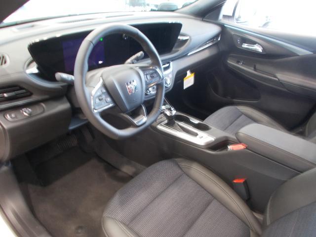 2025 Buick Envista Vehicle Photo in LOWELL, MA 01852-4336
