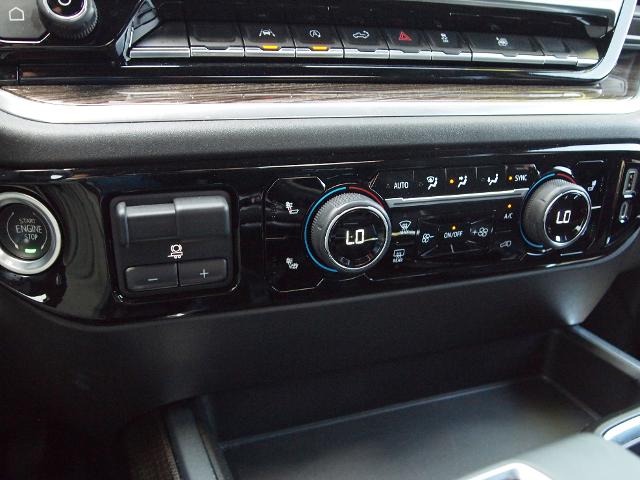 2023 Chevrolet Silverado 1500 Vehicle Photo in MADISON, IN 47250-1611