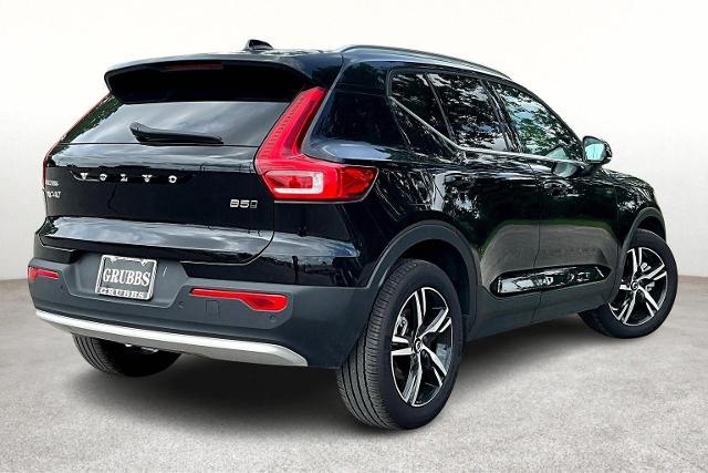 2024 Volvo XC40 Vehicle Photo in Tulsa, OK 74145