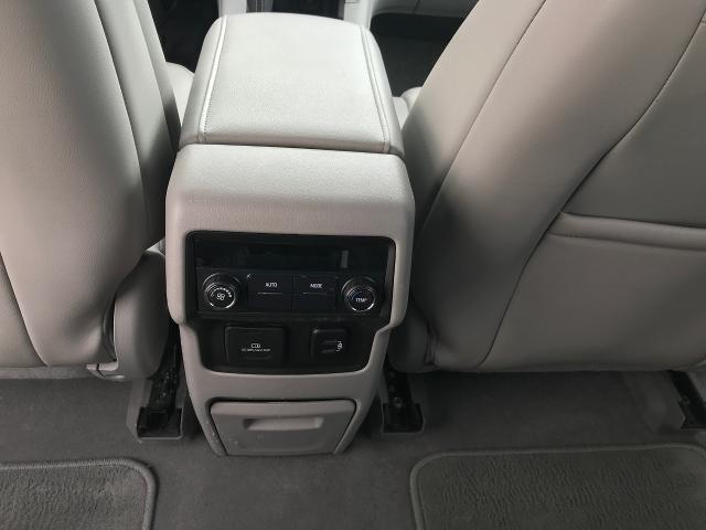 2017 GMC Acadia Vehicle Photo in GREEN BAY, WI 54303-3330