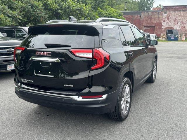 2024 GMC Terrain Vehicle Photo in LEOMINSTER, MA 01453-2952