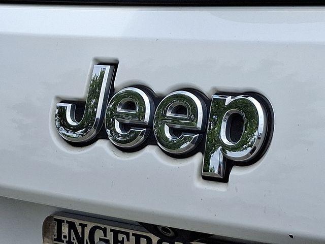 2015 Jeep Grand Cherokee Vehicle Photo in WATERTOWN, CT 06795-3318