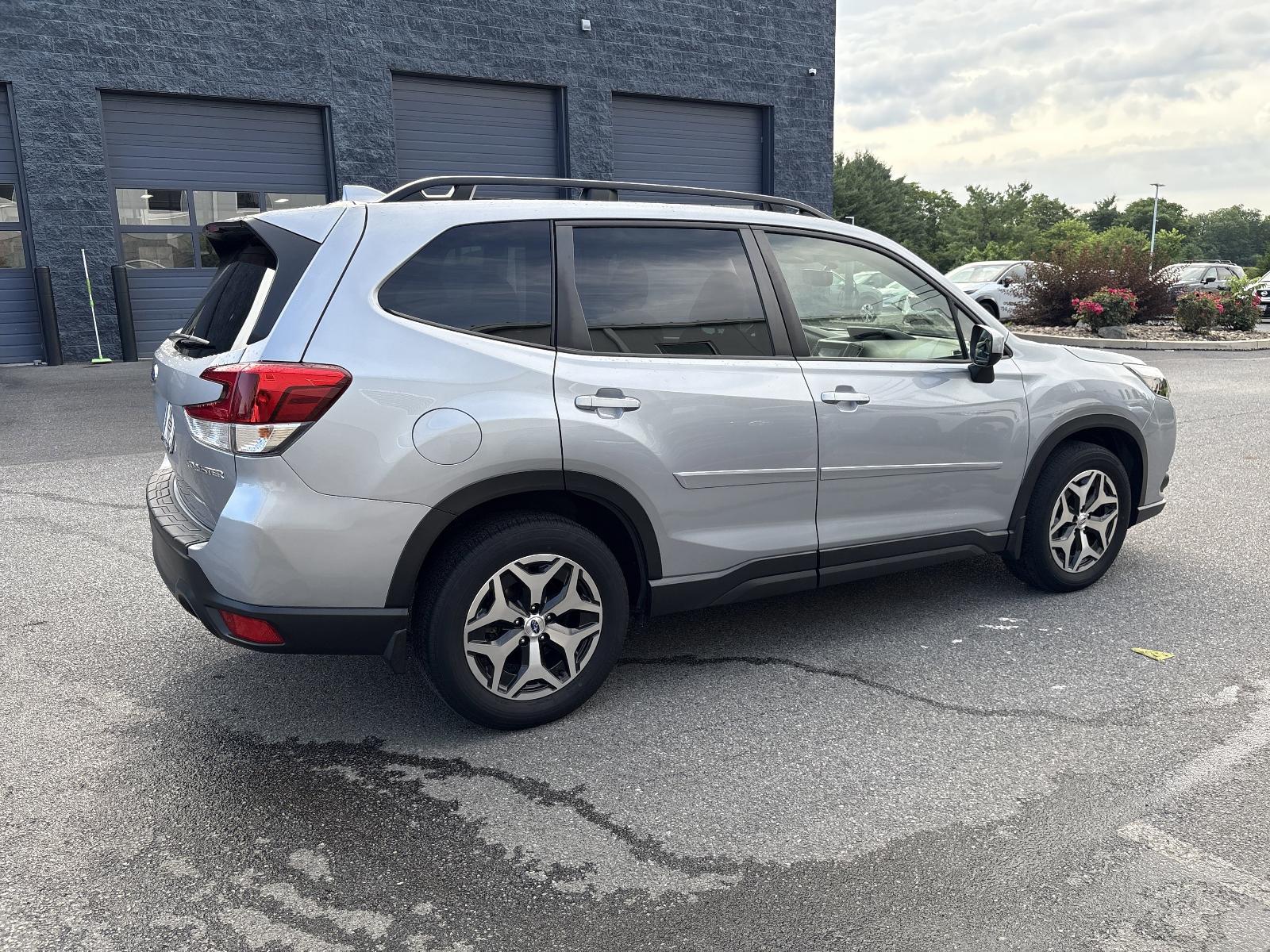 2022 Subaru Forester Vehicle Photo in Mechanicsburg, PA 17050