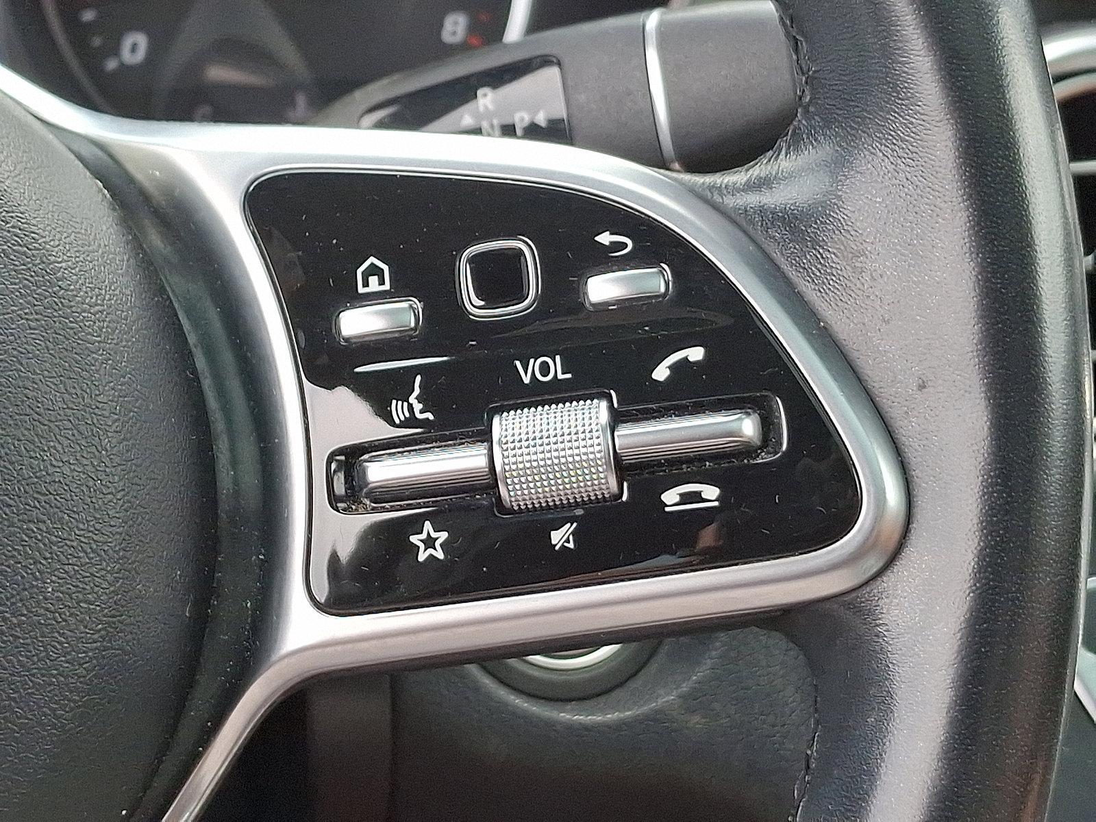 2022 Mercedes-Benz GLC Vehicle Photo in Trevose, PA 19053