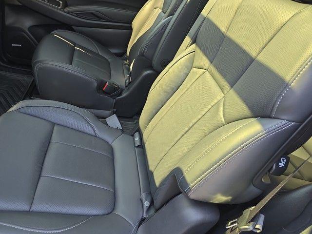 2024 Subaru Ascent Vehicle Photo in Pleasant Hills, PA 15236