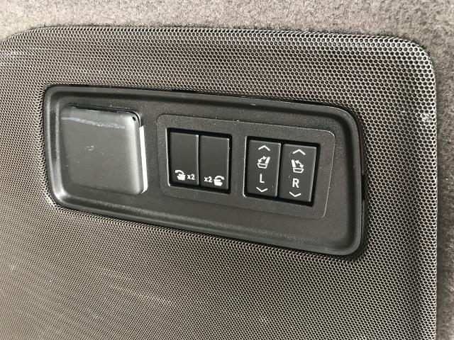 2022 Cadillac Escalade Vehicle Photo in GREEN BAY, WI 54303-3330