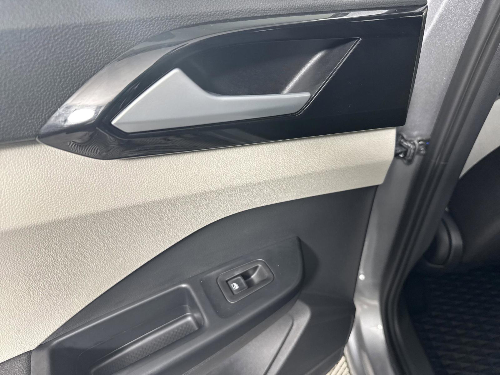 2025 Volkswagen Taos Vehicle Photo in Georgetown, TX 78626