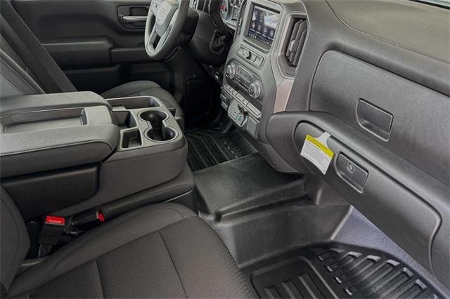 2024 GMC Sierra 2500 HD Vehicle Photo in ELK GROVE, CA 95757-8703