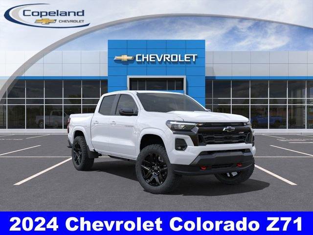 2024 Chevrolet Colorado Vehicle Photo in BROCKTON, MA 02301-7113