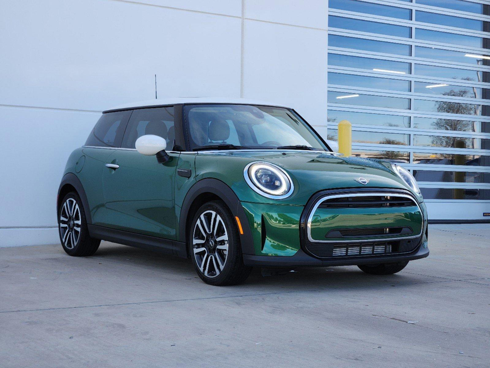 2024 MINI Cooper Hardtop 2 Door Vehicle Photo in PLANO, TX 75024