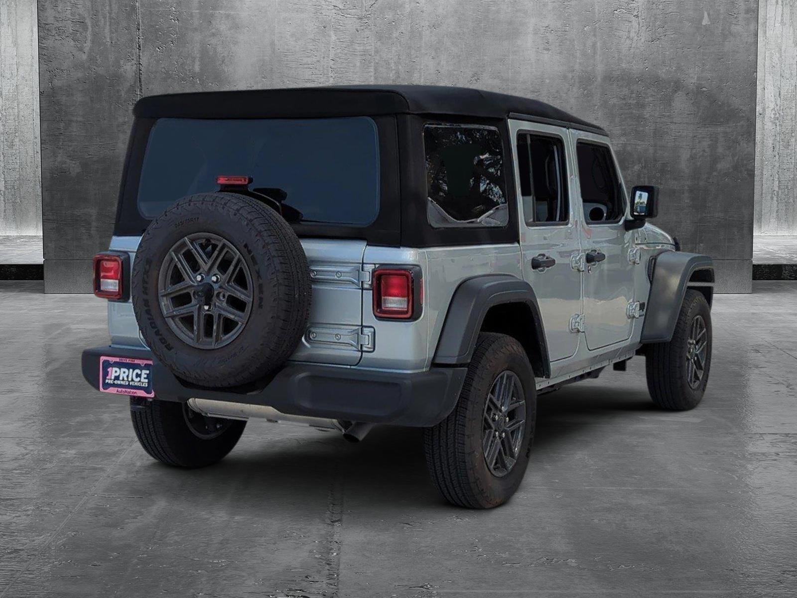 2024 Jeep Wrangler Vehicle Photo in Pembroke Pines, FL 33027