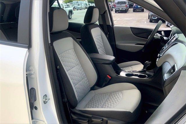 2021 Chevrolet Equinox Vehicle Photo in KANSAS CITY, MO 64114-4502