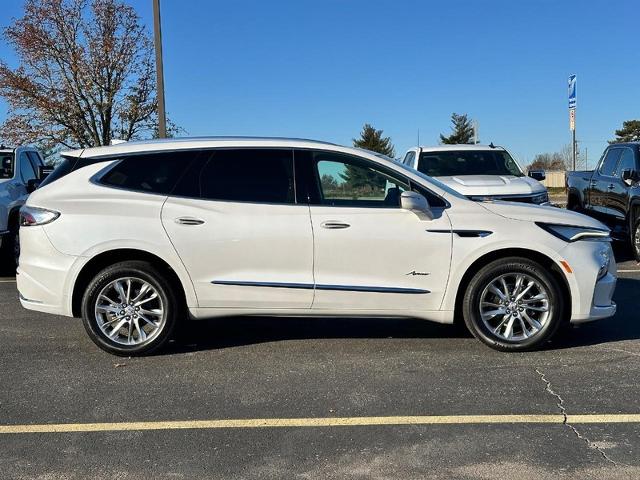 2023 Buick Enclave Vehicle Photo in COLUMBIA, MO 65203-3903